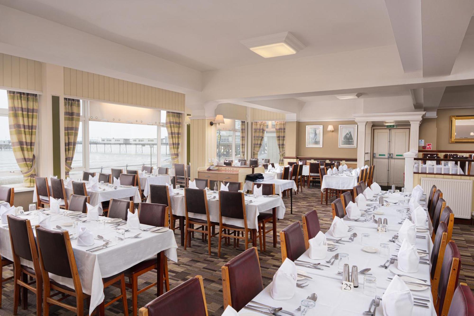 Trouville Hotel By Compass Hospitality Сэнддаун Экстерьер фото